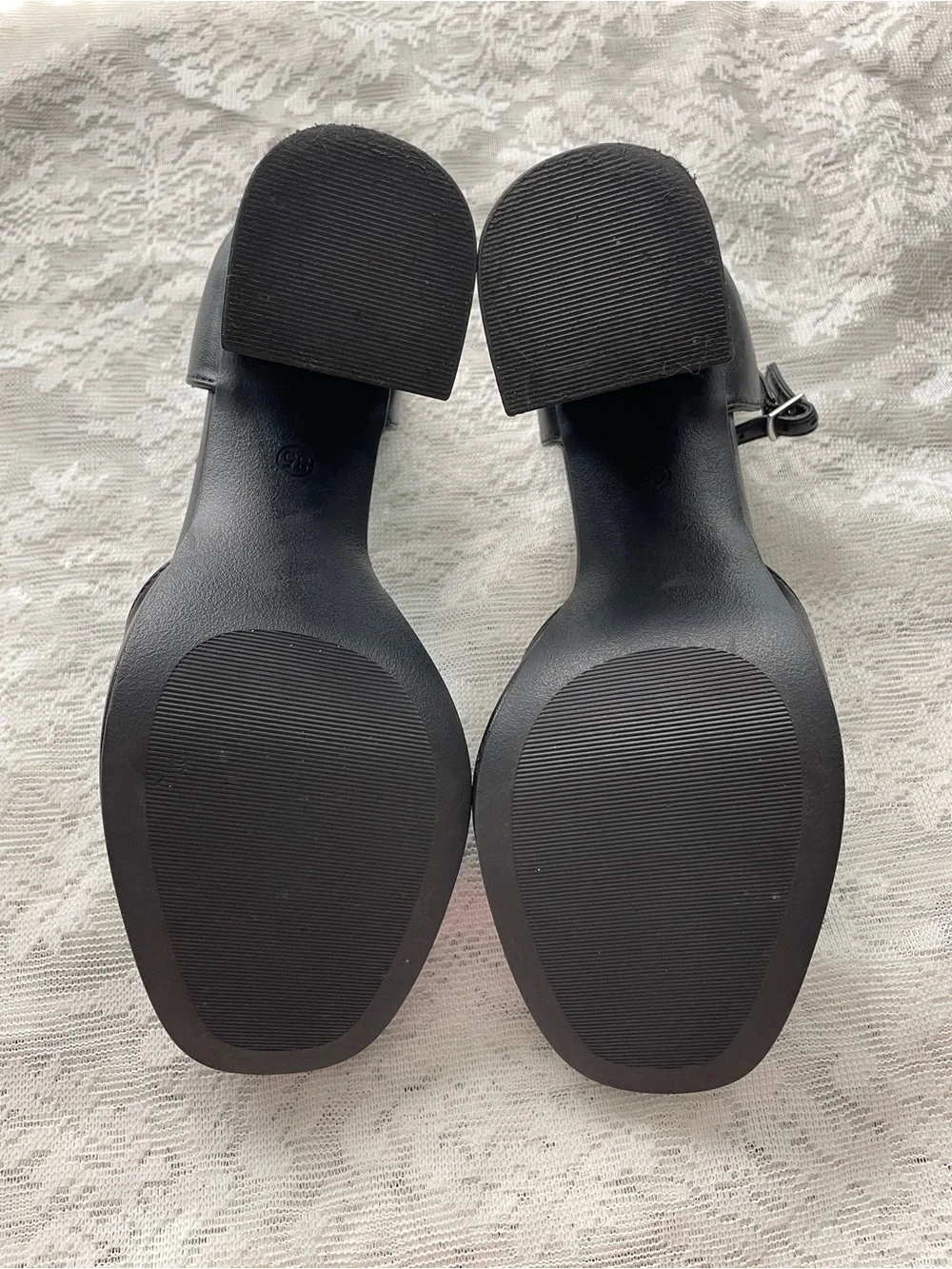 Black Platform Block Heel Ankle Strap Pumps Size 8.5